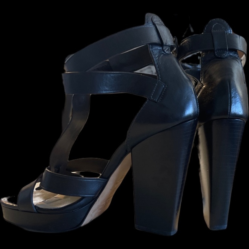 D&G Size 9 black leather block high heel shoes. Original box and bag.